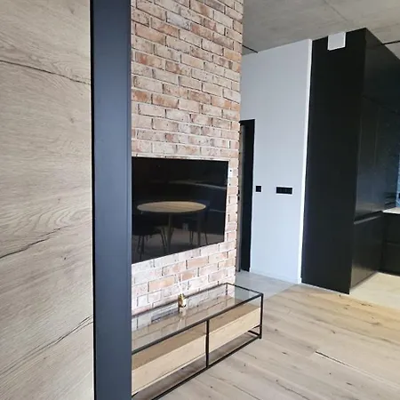 Apartman Centrum 17 *